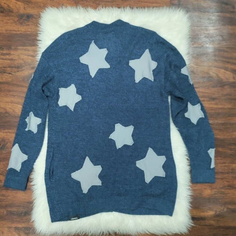 Coraline x Hot Topic Star Patchwork Junior Large Oversized Cardigan Sweater Blue - Picture 3 of 9